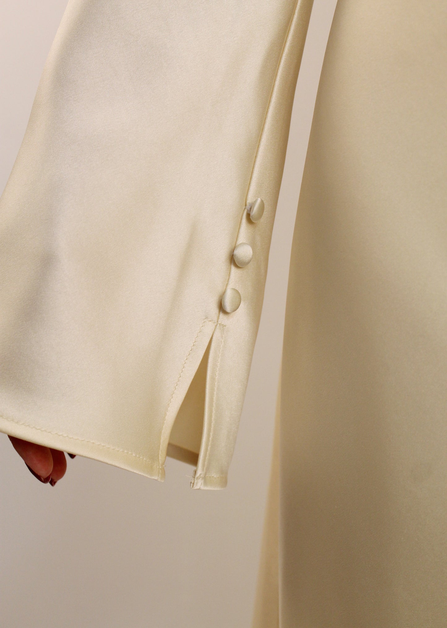 Hana Maxi Satin Klänning